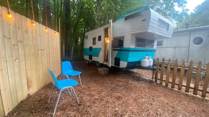 1962 Layton Camper Cottage w/AC cover photo