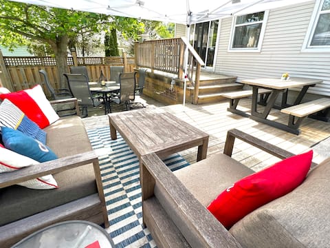 Cozy Turkey Point Beach House