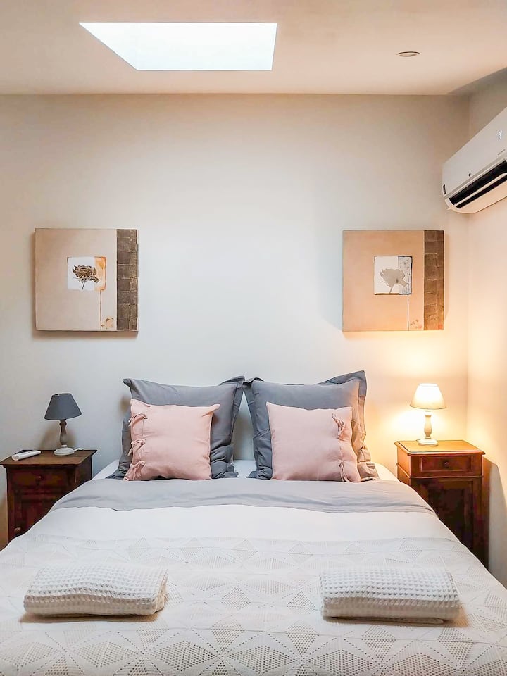 Main bedroom ~ this can be organised as a double bed OR two single beds