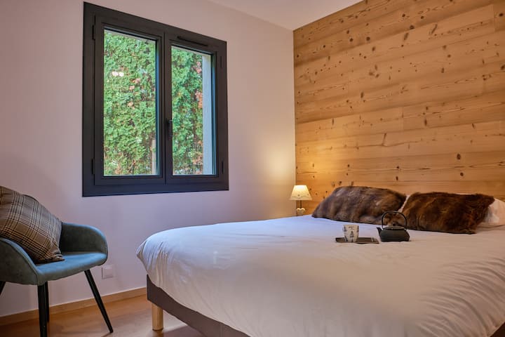 chambre 1 
couchage double queen size