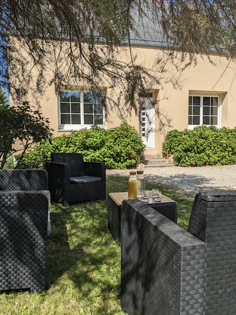 Peaceful family home – Close to Grand Mont