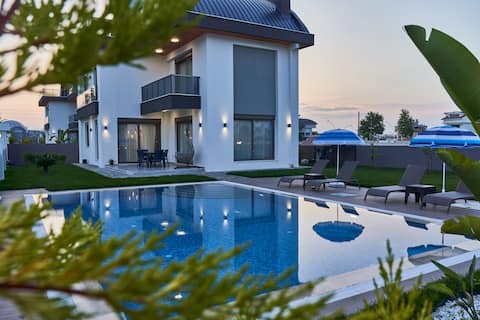 Villa Diamond 'Luxury Vacation'