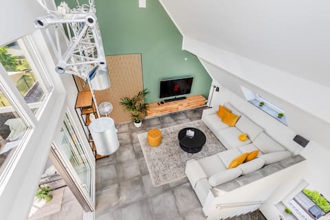 Airy Suite | Terrace, Parking | Near Bonn/Airport