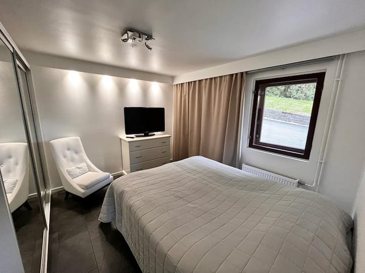 Chumba cha kulala kwenye ghorofa ya 1