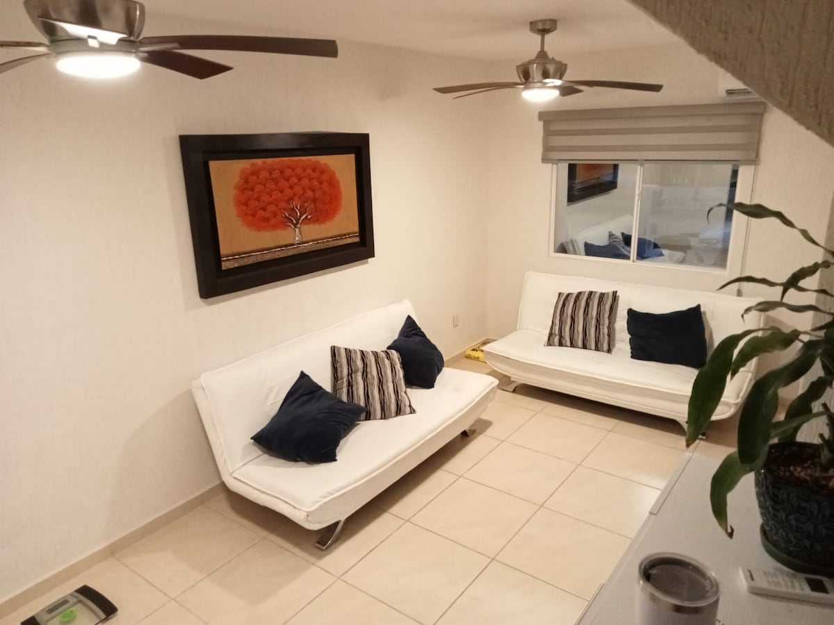 Top Airbnb: House-Pool-3Bed-Private Bathroom-Wifi 50 Mbps-Tina en Supermanzana 333