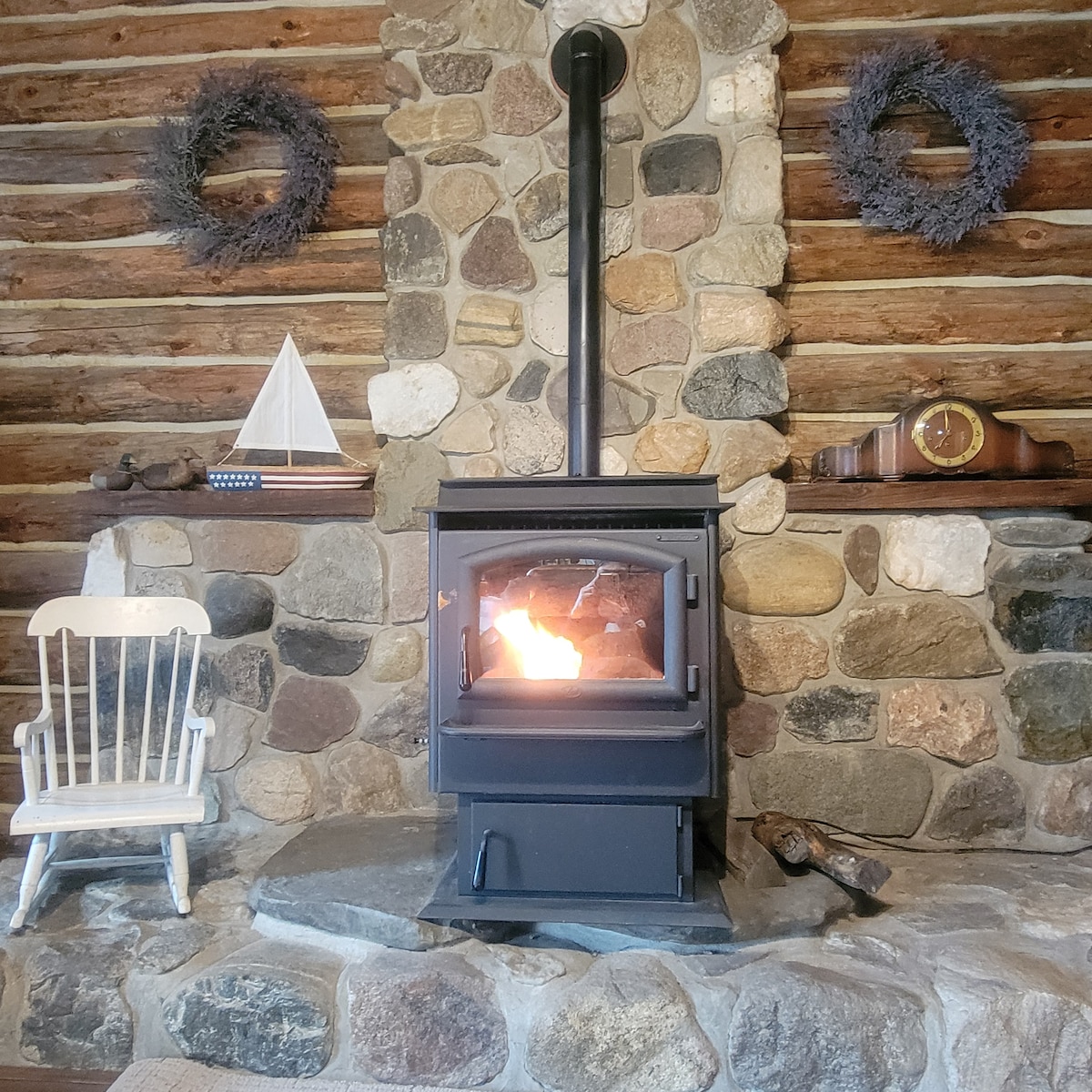 Charming Country Cabin