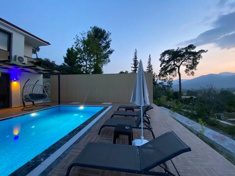 Full Detached Pool Built Villa