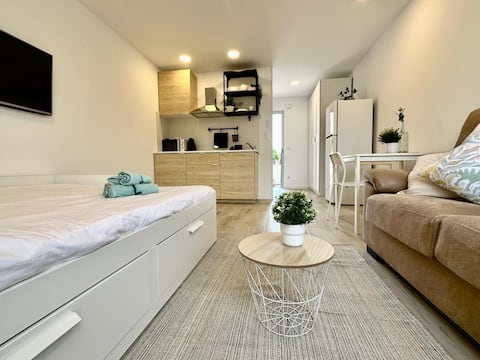 Loft 10min walk from the beach