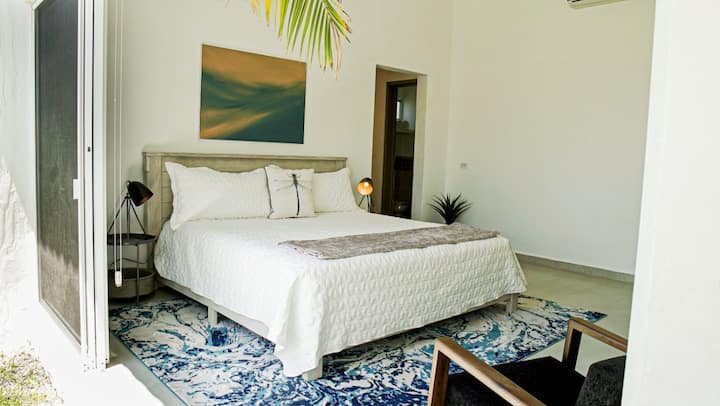 Casa Las Vistas master bedroom — San José del Cabo villa rental
