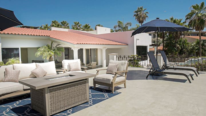 Casa Las Vistas outdoor deck — San José del Cabo villa rental