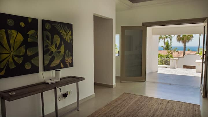 Casa Las Vistas front door entrance — San José del Cabo villa rental