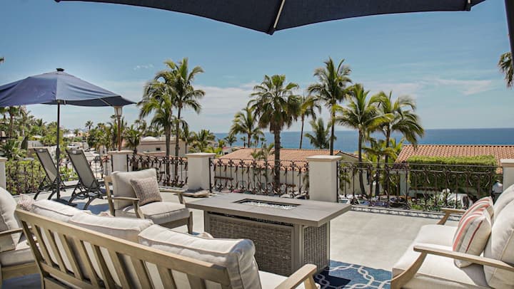 Casa Las Vistas outdoor living space with stunning views — San José del Cabo villa rental