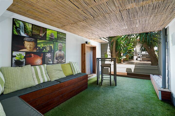 Main St Getaway gallery image 4