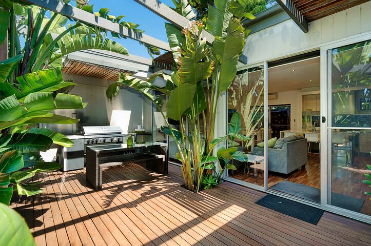 Main St Getaway gallery image 2