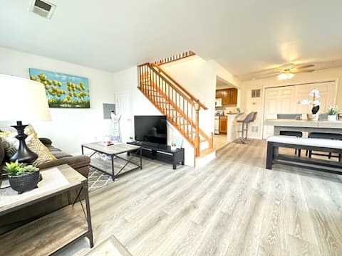 Large Group Getaway- 3 Homes