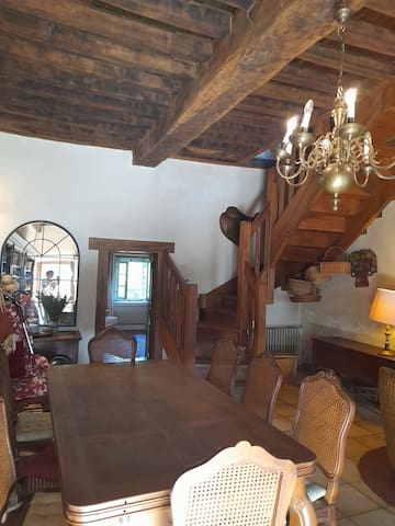 La Conciergerie By Virginie managed Airbnb listing 2