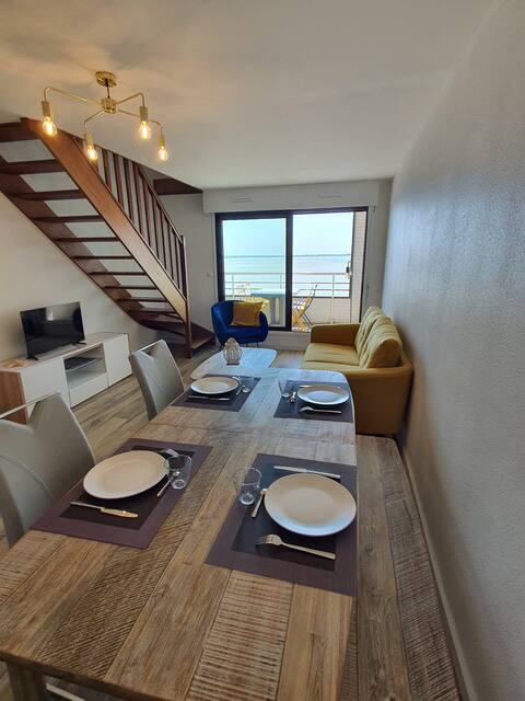 waterfront duplex apartment