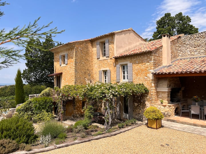 La Paradisse  Mas Provençal Exceptionnel Du 18e - Mazan