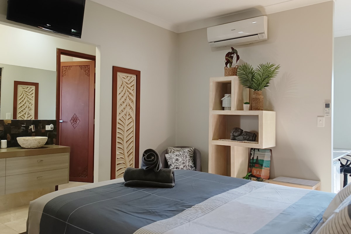 Popular Airbnb listing: Bali Bargara - One Bedroom Private Pod in Bargara