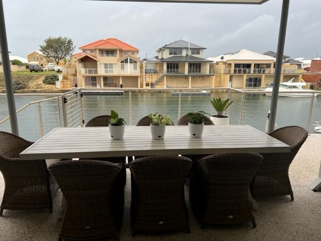 Tranquil Canal Retreat