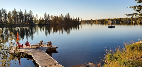 Lakefront Cottage on Sheridan Lake