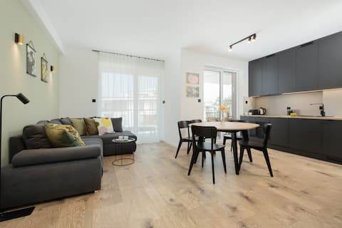 Popular Airbnb listing: Fantastic: 3 rooms with swimming pool 80 meters from the beach in Gmina Rewal