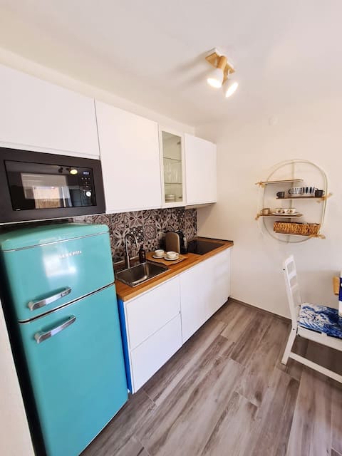 Airbnb con migliori performance: Studio apartment with private garden, 1 minute from the sea a Pisa