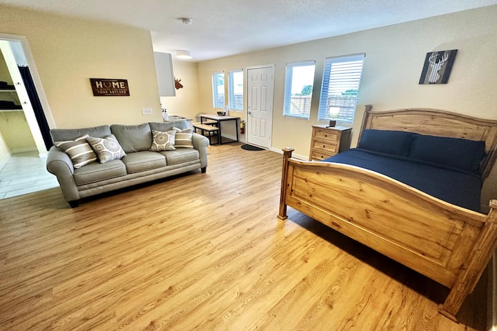 Hot Tub Cozy Cottage In Colorado Springs 5 - 科羅拉多州