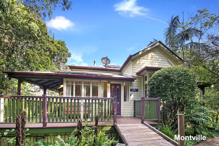 Addison’s Montville Rainforest Cottage w/Studio gallery image 3