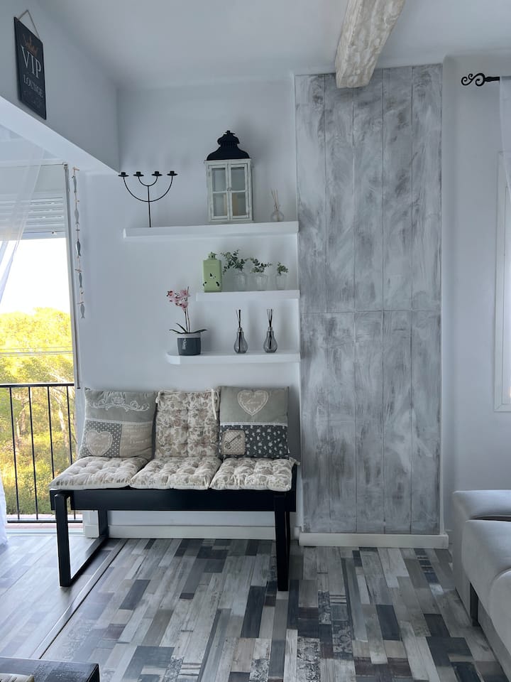 พื้นที่อยู่อาศัย