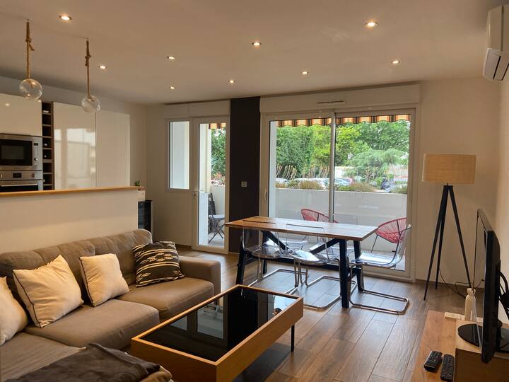 70 m2 5 minutes from the beaches! Apartments for Rent in Toulon