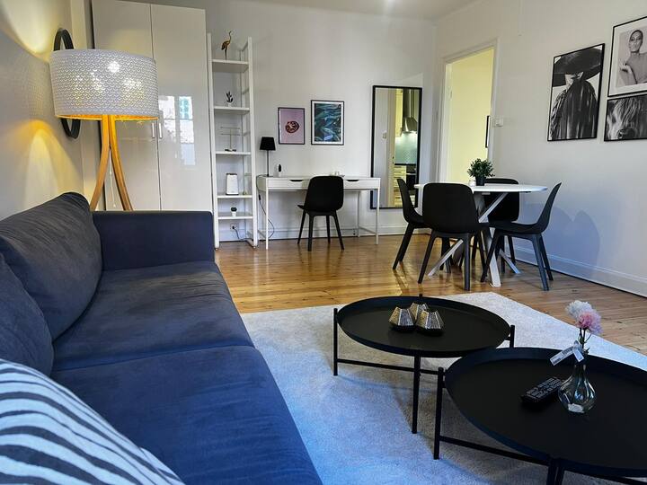 Vasastaden Gem: Luxury, Comfort, Culinary Paradise