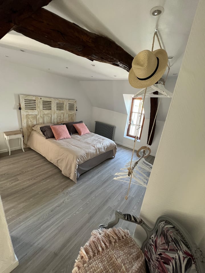 غرفة النوم 2