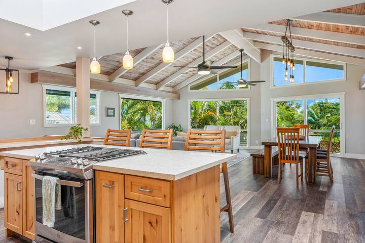 Blue Kauai Hale gallery image 4