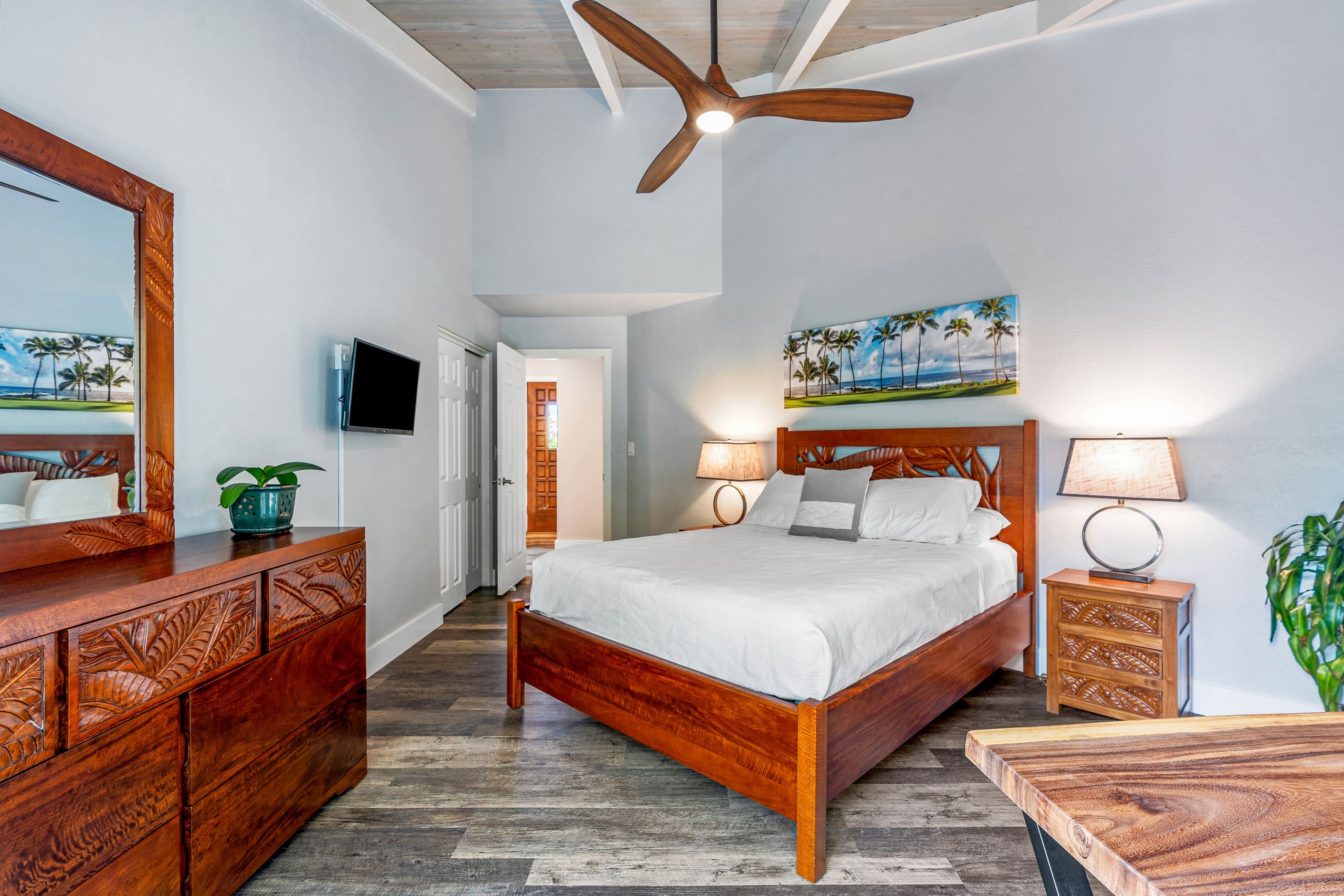 Home in Princeville · ★4.94 · 4 bedrooms · 5 beds · 3.5 baths - Image 18