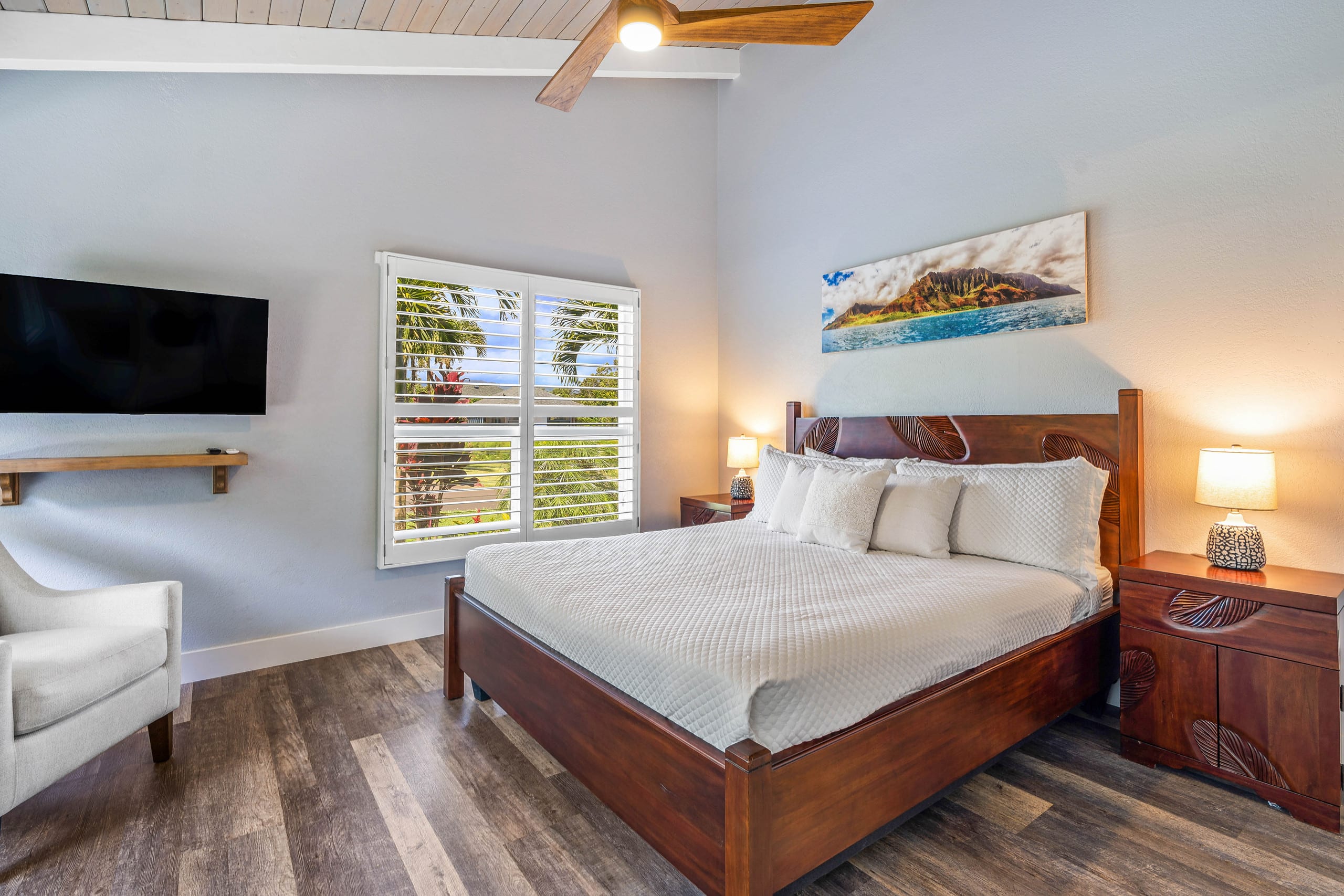 Home in Princeville · ★4.94 · 4 bedrooms · 5 beds · 3.5 baths - Image 12