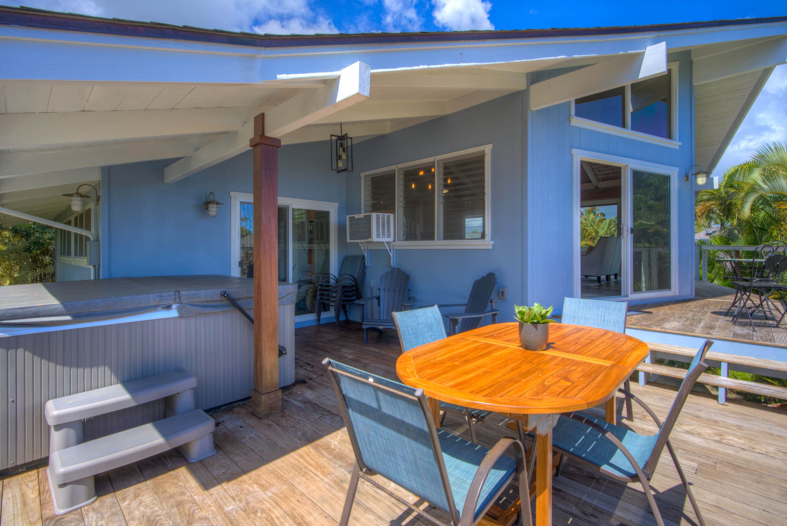 Home in Princeville · ★4.94 · 4 bedrooms · 5 beds · 3.5 baths - Image 26