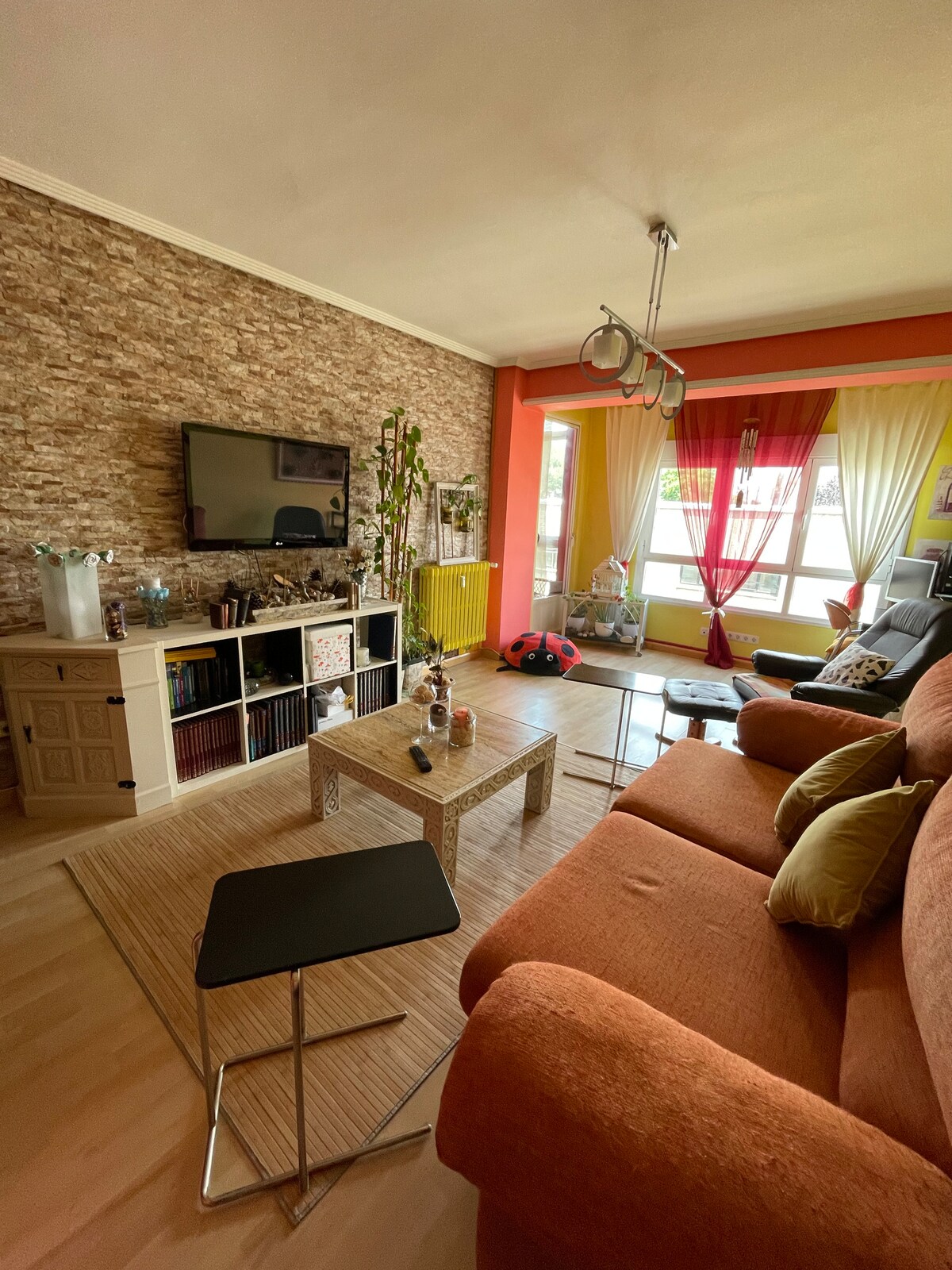 Anuncio de Airbnb popular: León Ruge en León