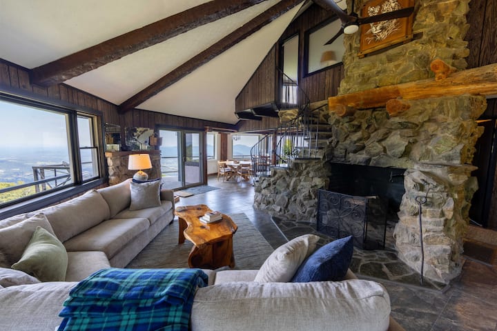 Mountain Overlook House - Blue Ridge Parkway - Houses for Rent in