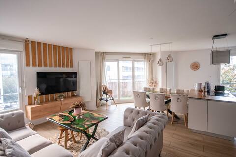 Apartment 6 people - RER B
