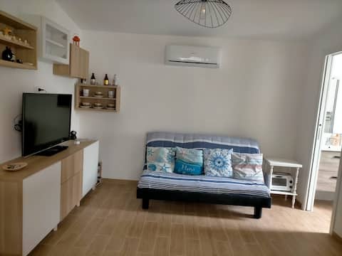 Popular Airbnb listing: Holiday Home - I PAOLI - Giardino e quiete in Anzio