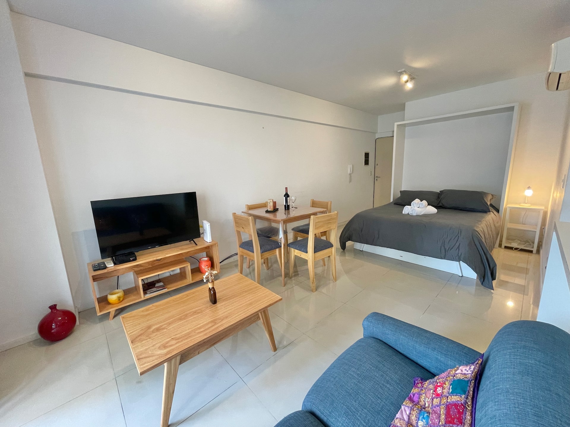 Nice and cozy apartment with balcony in Recoleta