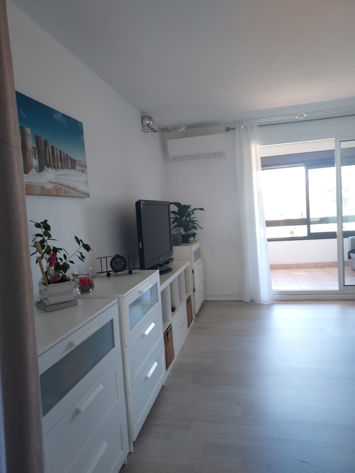 Annonce Airbnb populaire: Golf view apartment 800 m from the beaches à Saint Cyprien