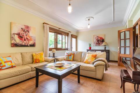 Airbnb con mejor rendimiento: Apartment with a garden and barbecue in Laredo en Laredo