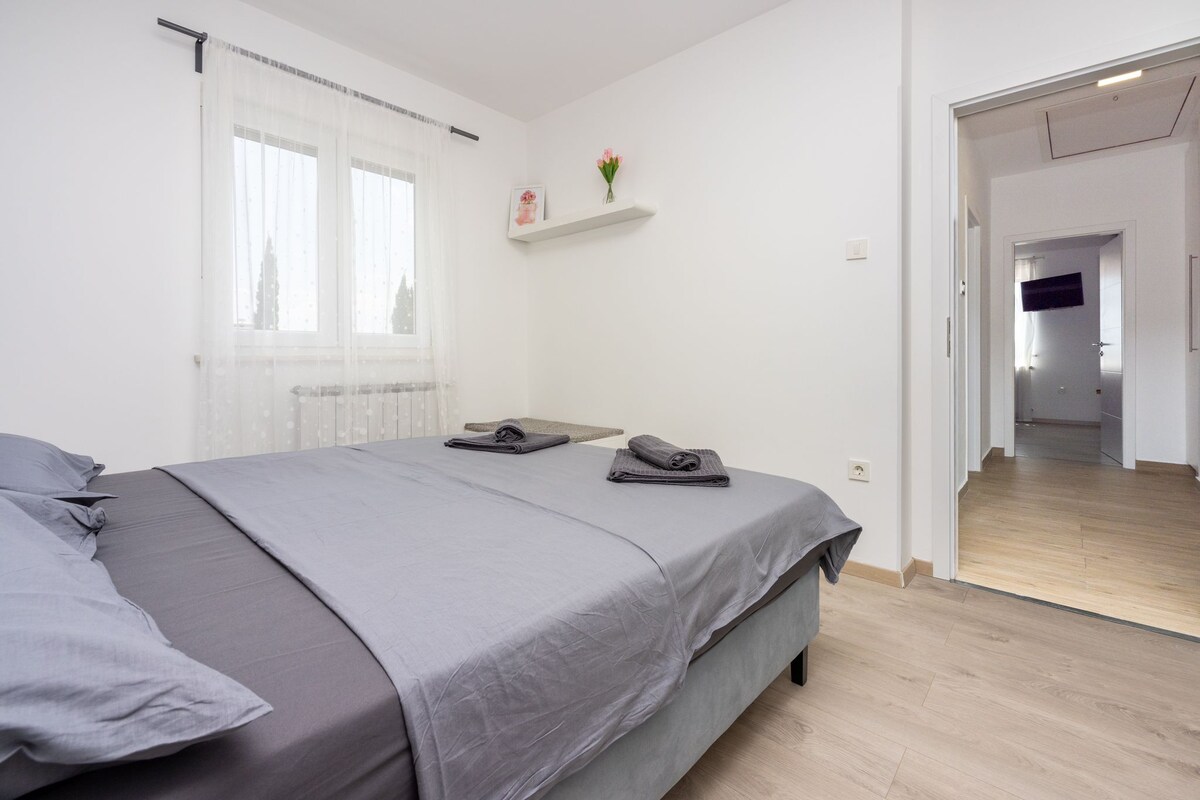 Apartment Tara 1