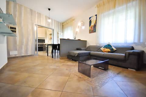 Top Airbnb: "Sotto la Torre" Apartment a Cipressa