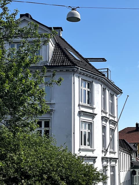 Top apartment over 2 floors