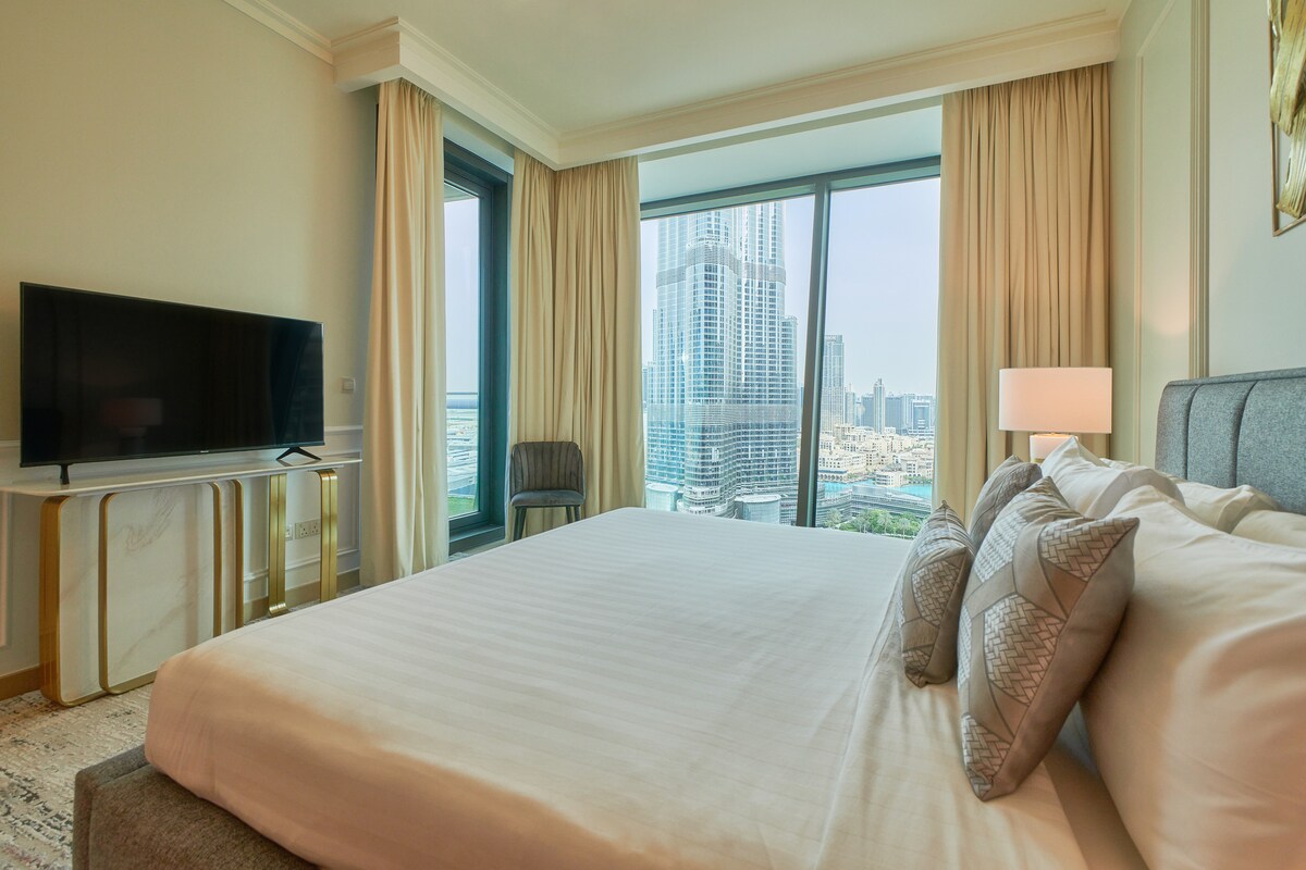 1 Bedroom Furnished Apartment with Burj Khalifa View | Burj Vista 3