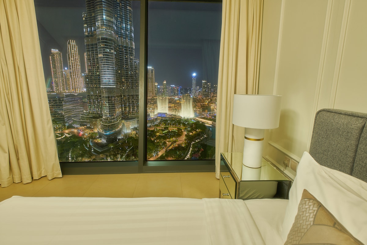 1 Bedroom Furnished Apartment with Burj Khalifa View | Burj Vista 4