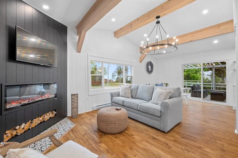 The Lupin Cottage by the Beach